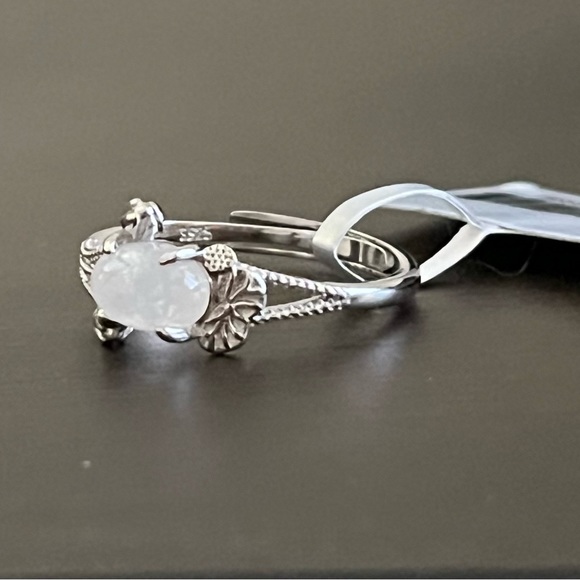 Natural Moonstone Gem Ring - Picture 4 of 7